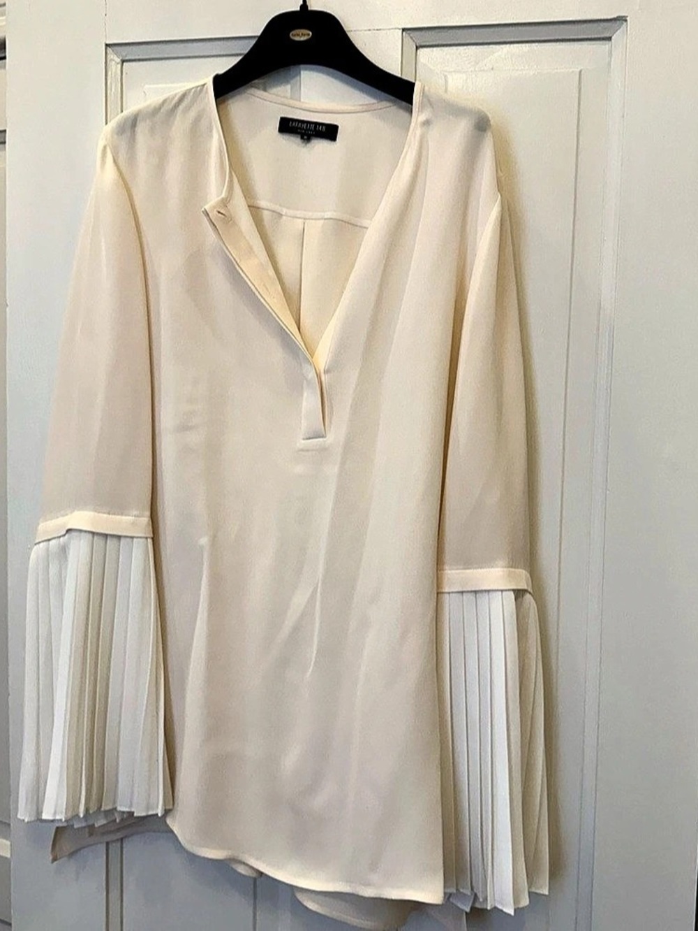 Lafayette 148 Ivory Silk Blouse